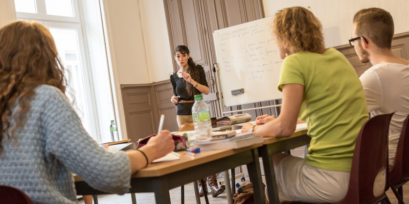 Accent Francais, experts de l'enseignement du FLE depuis 1998