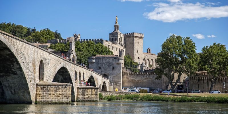 Avignon : the city of Popes